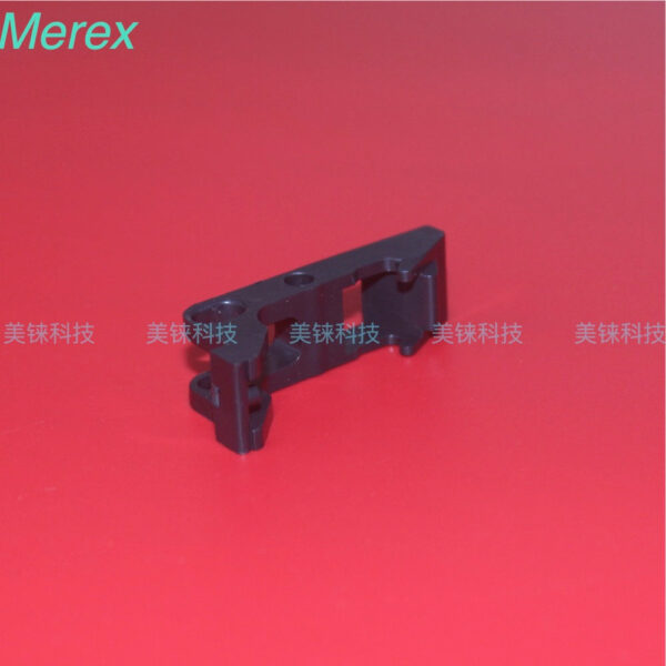 雅马哈飞达配件 SS Feeder  KHJ-MC145-000 Loco Cover 压料盖保险扣 - 图片 3